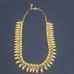 Coro bib 18" necklace